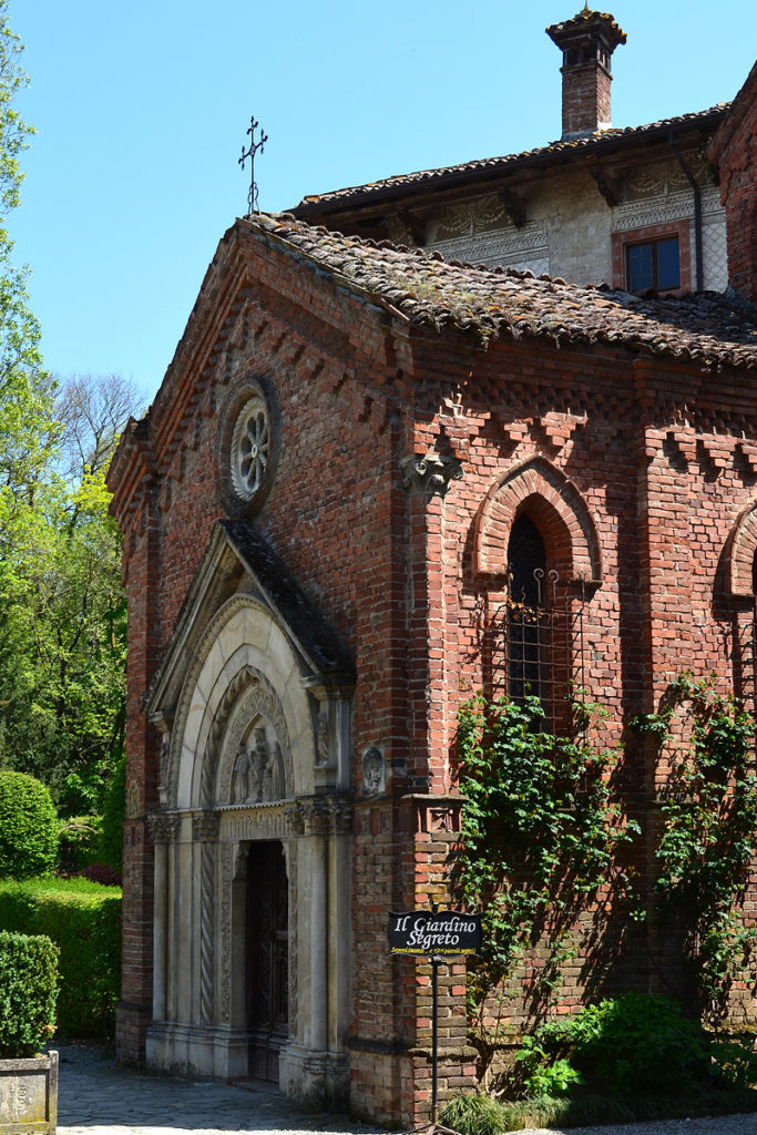 Italy: Grazzano Visconti