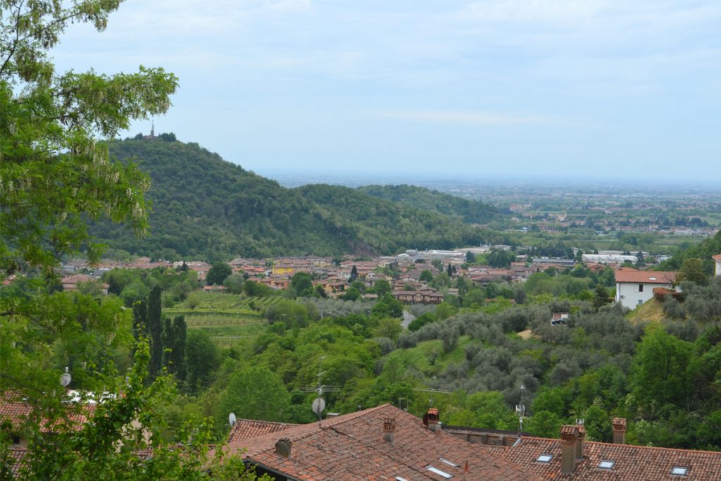 Italy, Le cascate di Monticelli Brusati